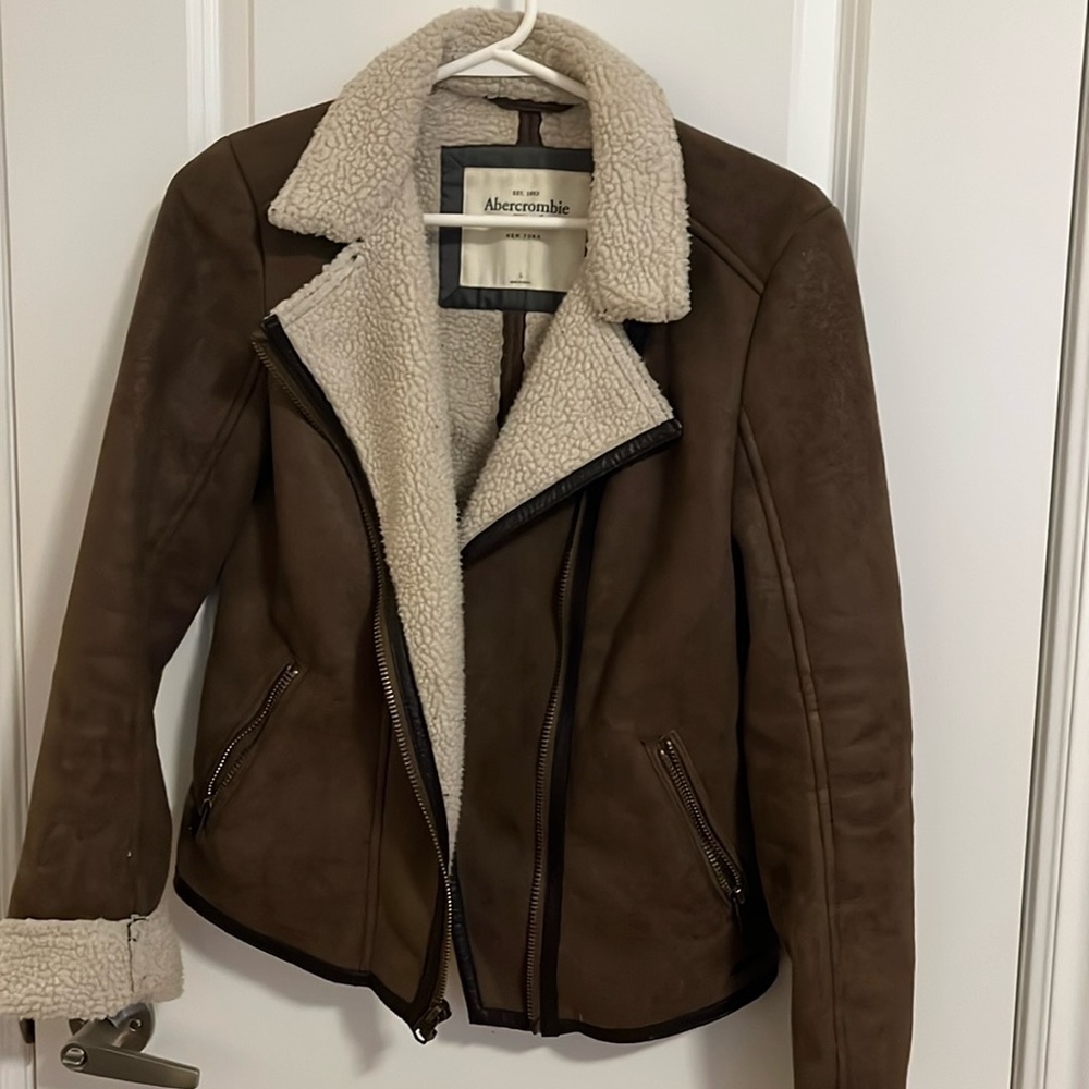 Abercrombie & Fitch polyester biker jacket size L
